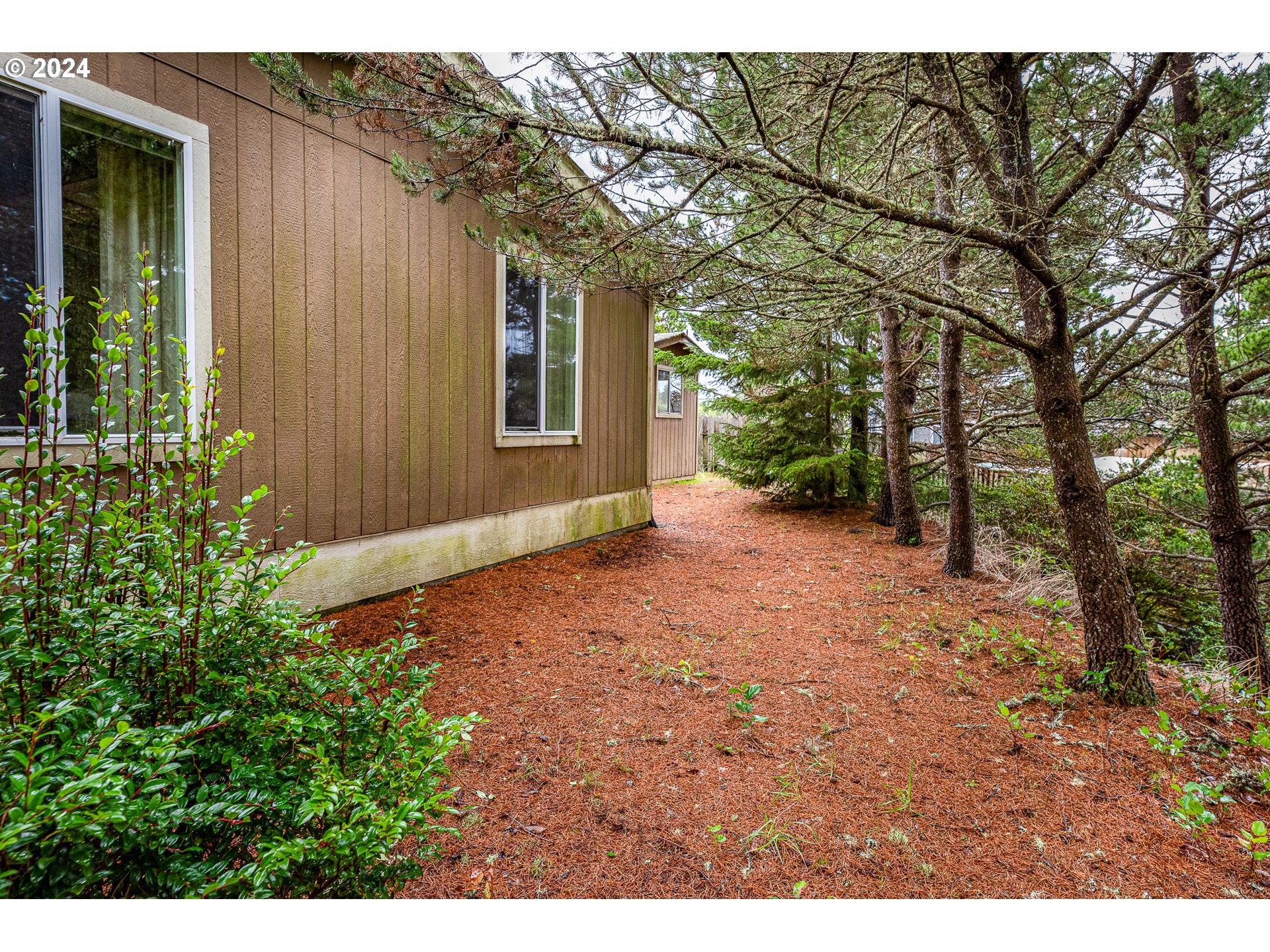 765 Wecoma Loop Florence, OR 97439 - Photo 17 of 36 Gallery Image 17