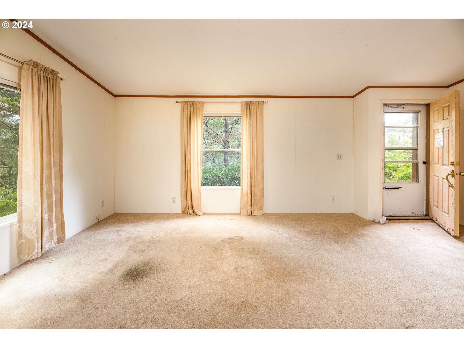765 Wecoma Loop Florence, OR 97439 - Photo 21 of 36 Gallery Image 21