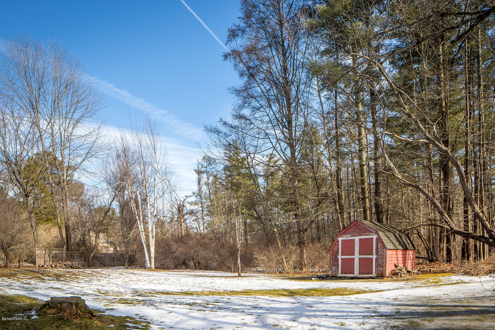 185 Stockbridge Road Lee, MA 01238 - Photo 21 of 23 BACKYARD