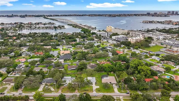 $599,900 | 108 Indian Rocks Road, Belleair Bluffs, FL 33770