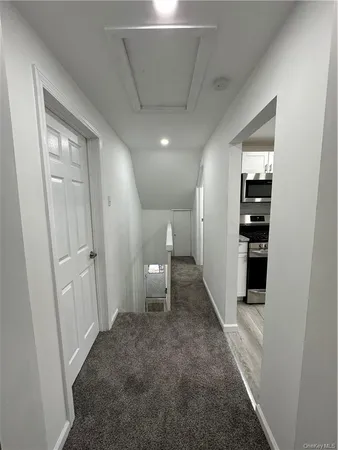 $1,975 | 57 Hunt Avenue, Pearl River, NY 10965