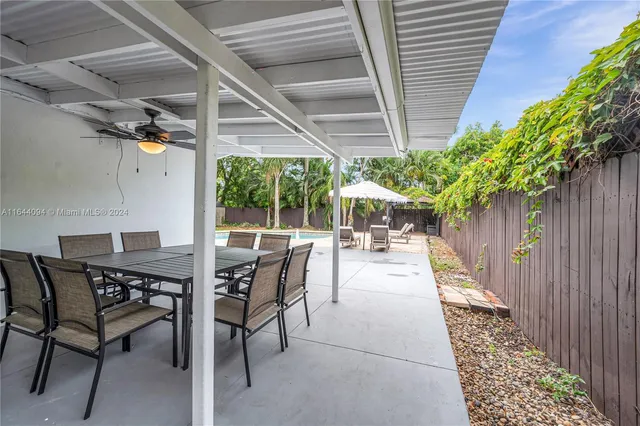 $7,500 | 630 Northeast 117th Street, Biscayne Park, FL 33161