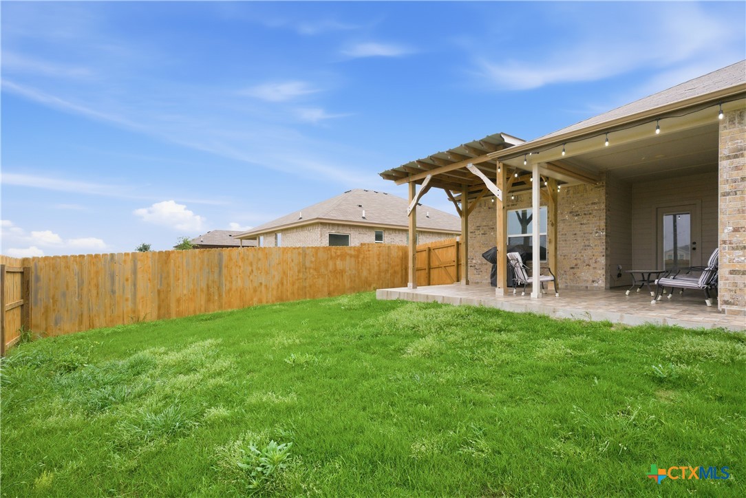 3201 Hedwig Street Killeen, TX 76549 - Photo 36 of 38 a view of a backyard