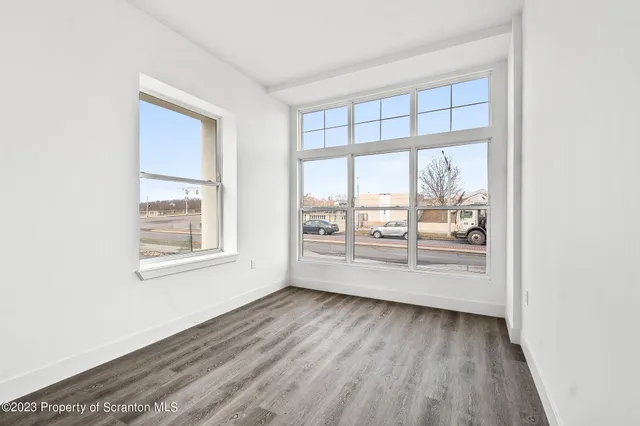 $1,400 | 19 North River Street, Unit 207, Wilkes Barre, PA 18701