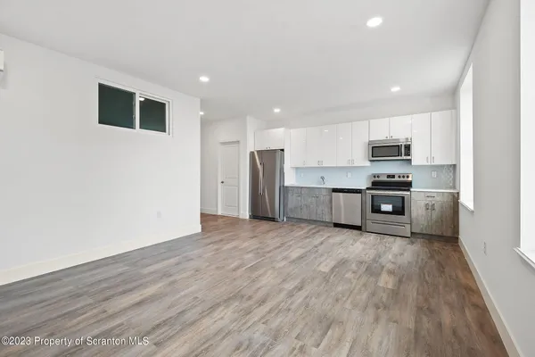 $1,400 | 19 North River Street, Unit 207, Wilkes Barre, PA 18702