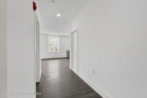 $1,400 | 19 North River Street, Unit 207, Wilkes Barre, PA 18702