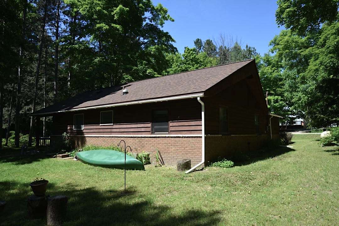11094 Barnes Road Kewadin, MI 49648 - Photo 16 of 26 1833586-15.JPG