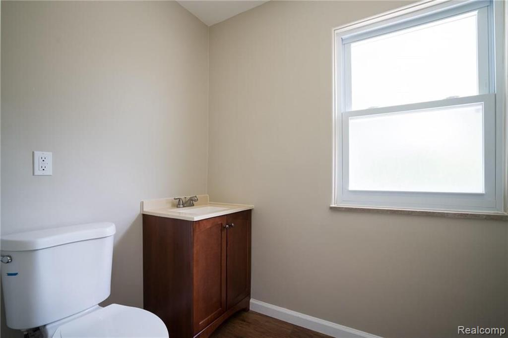 16175 West 13 Mile Road Southfield, MI 48076 - Photo 21 of 31