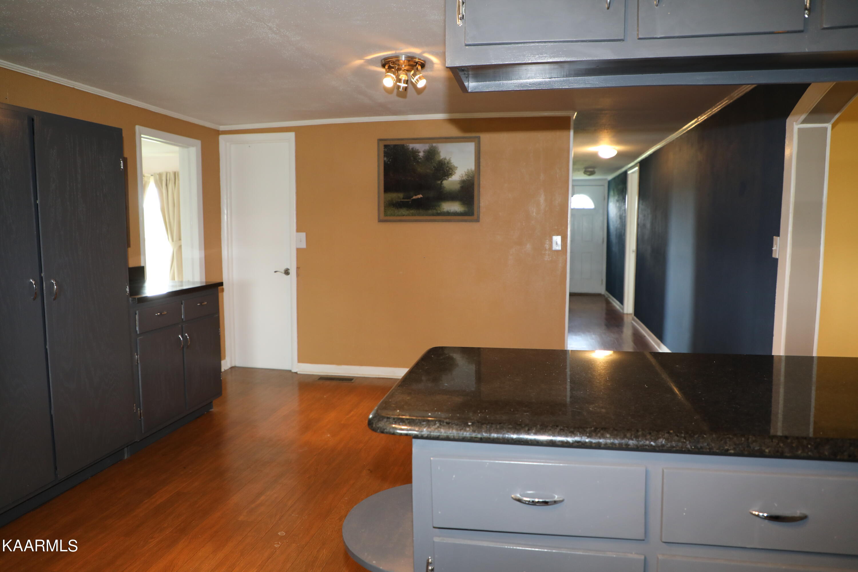 297 County Road 312 Sweetwater, TN 37874 - Photo 14 of 35 Dining