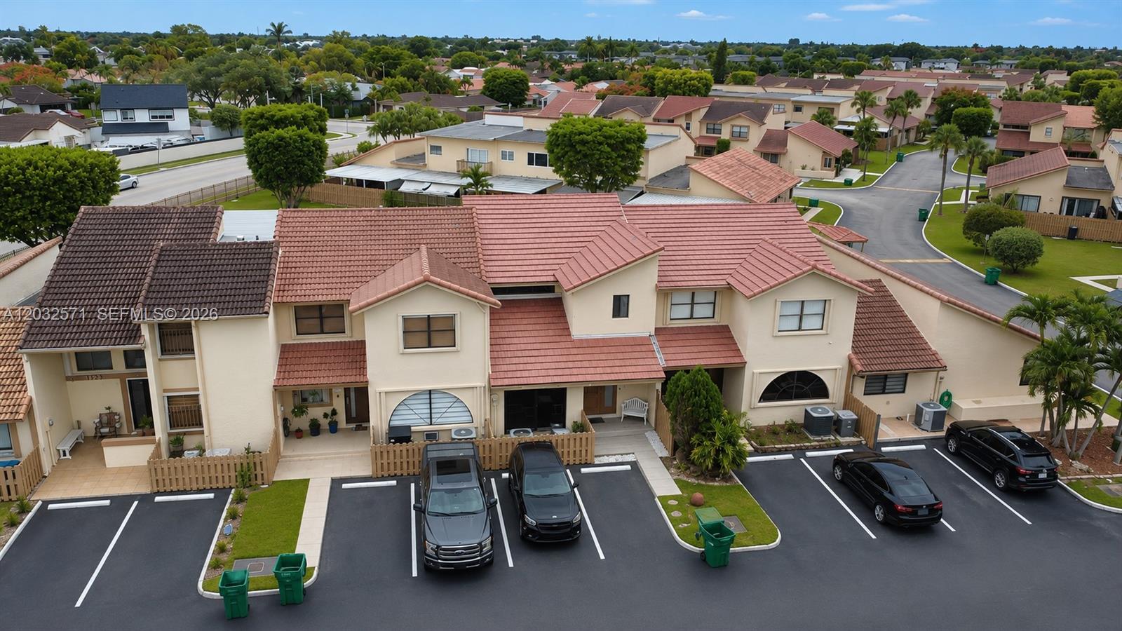 1127 Southwest 134th Place Miami, FL 33184 - Photo 25 of 26