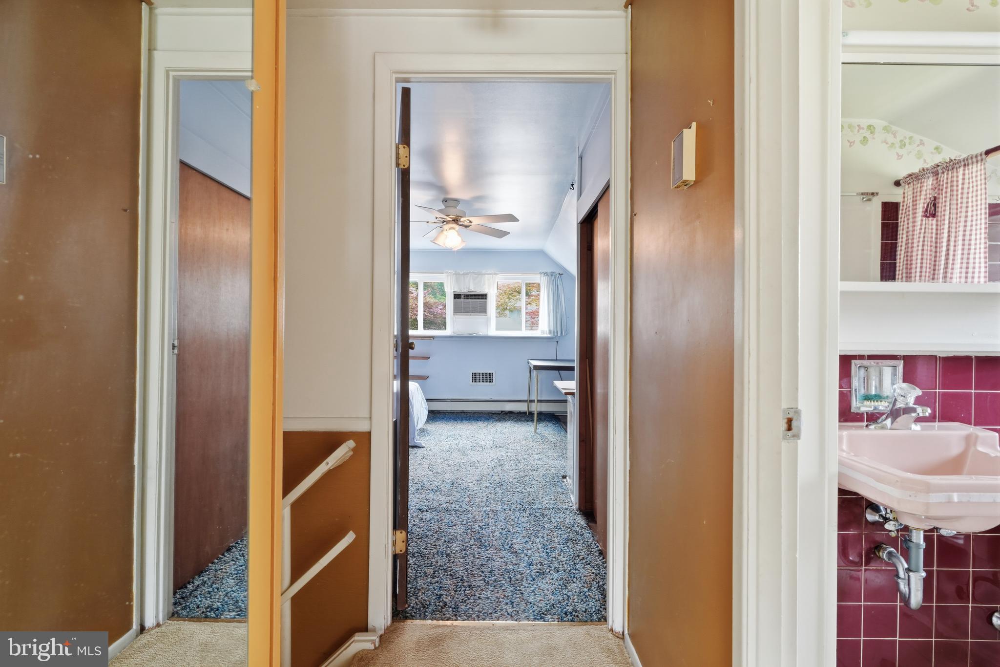 58 Trail Road Levittown, PA 19056 - Photo 22 of 32 Upstairs Hallway