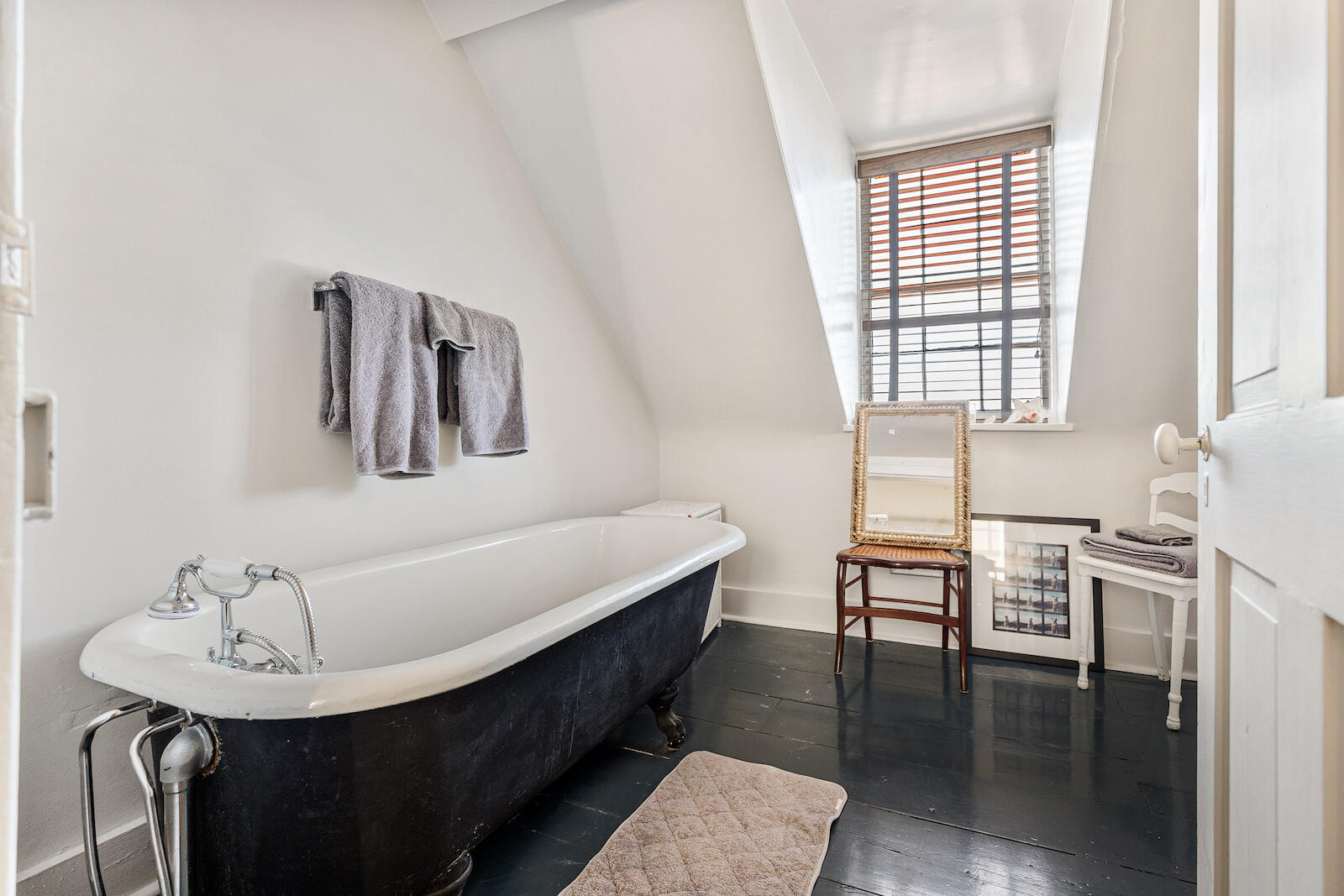 24 Church Street Charleston, SC 29401 - Photo 50 of 72 24ChurchSt-KeenEyeMarketing-084