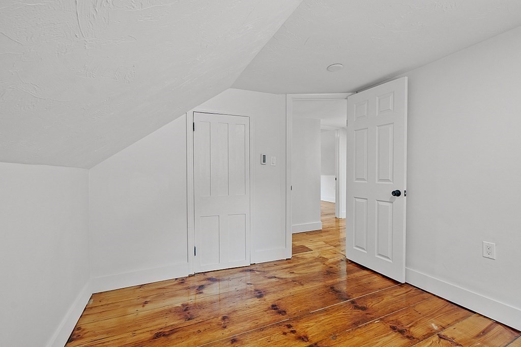 197 Beaman Road Sterling, MA 01564 - Photo 24 of 39