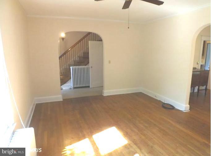 2015 Glen Ross Road Silver Spring, MD 20910 - Photo 9 of 28 Living Room