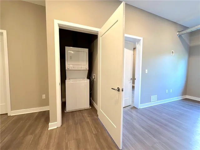 $1,960 | 625 South Goodman Street, Unit 111, Rochester, NY 14620