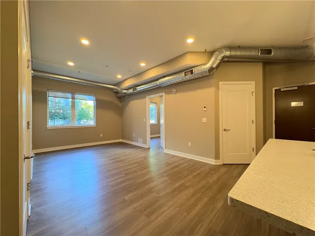 $1,960 | 625 South Goodman Street, Unit 111, Rochester, NY 14620