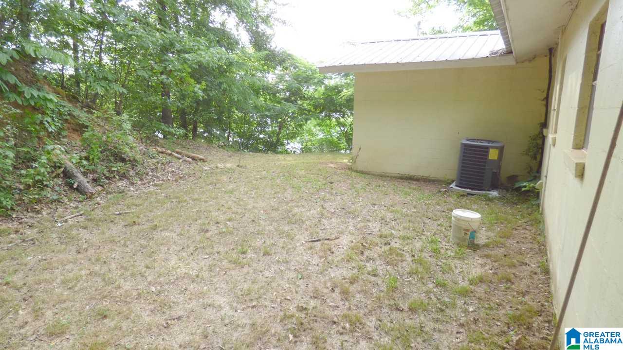 136 Shoreline Road Bessemer, AL 35023 - Photo 9 of 10