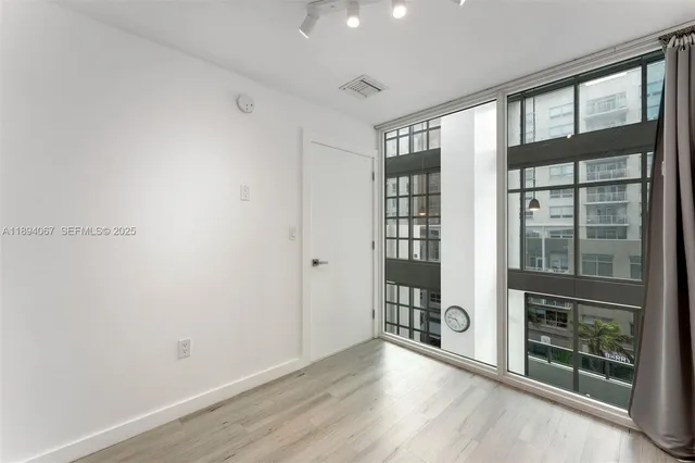 $5,900 | 3301 Northeast 1st Avenue, Unit M0501, Miami, FL 33137