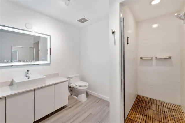 $5,900 | 3301 Northeast 1st Avenue, Unit M0501, Miami, FL 33137