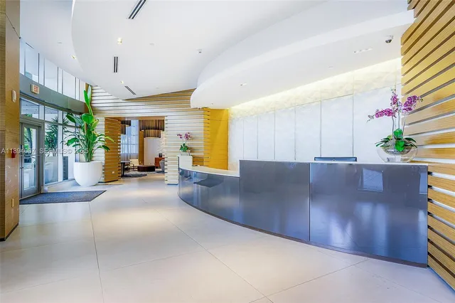 $5,900 | 3301 Northeast 1st Avenue, Unit M0501, Miami, FL 33137