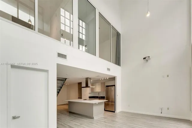 $5,900 | 3301 Northeast 1st Avenue, Unit M0501, Miami, FL 33137