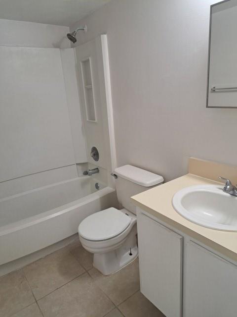 2701 Riverside Drive, Unit 311B Coral Springs, FL 33065 - Photo 12 of 16