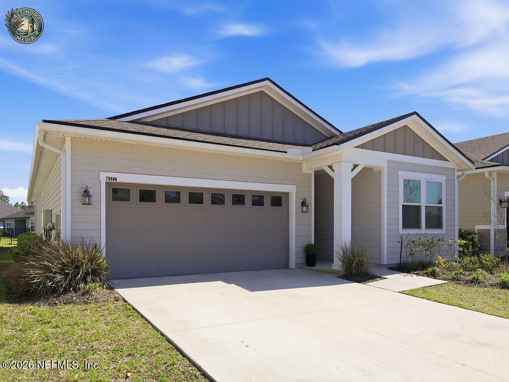 75888 Saffron Lane Yulee, FL 32097 - Photo 3 of 63 75888SaffronCloseAngleFronExterior