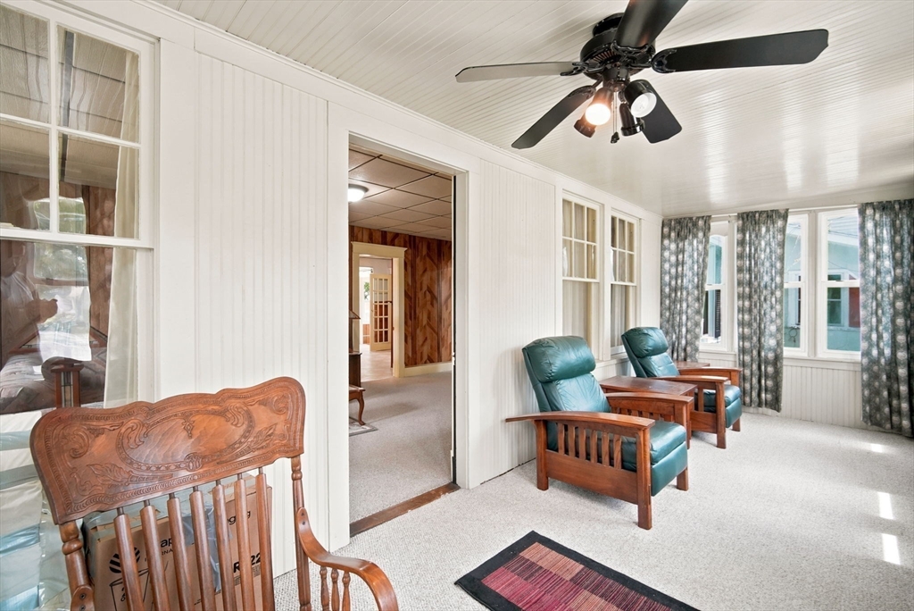 117 Burghardt Street Springfield, MA 01109 - Photo 4 of 42