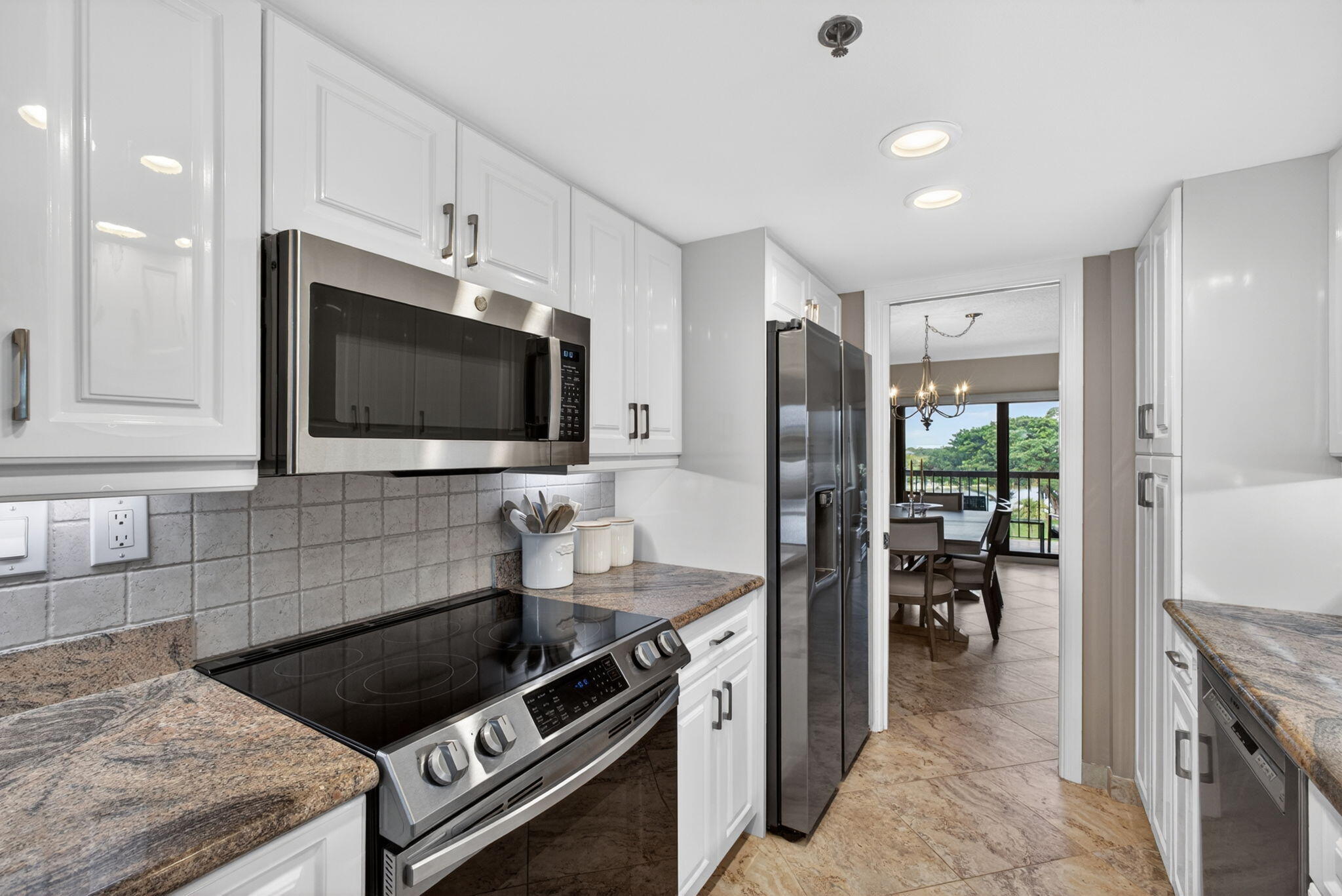364 Golfview Road, Unit 506 North Palm Beach, FL 33408 - Photo 14 of 68 Kitchen 3