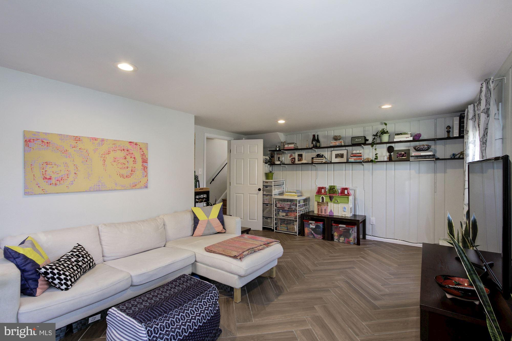 11111 Dewey Road Kensington, MD 20895 - Photo 22 of 28