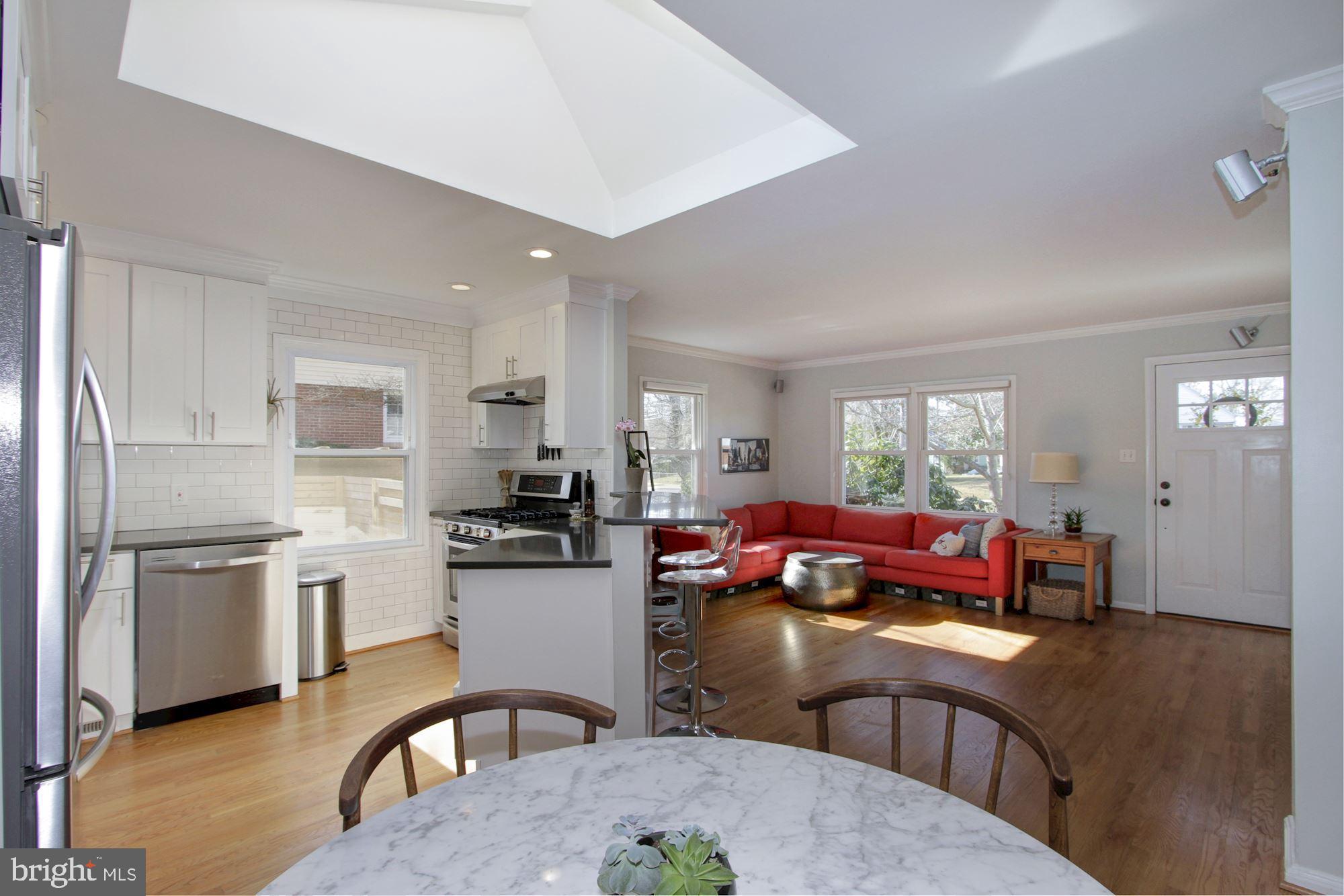 11111 Dewey Road Kensington, MD 20895 - Photo 10 of 28