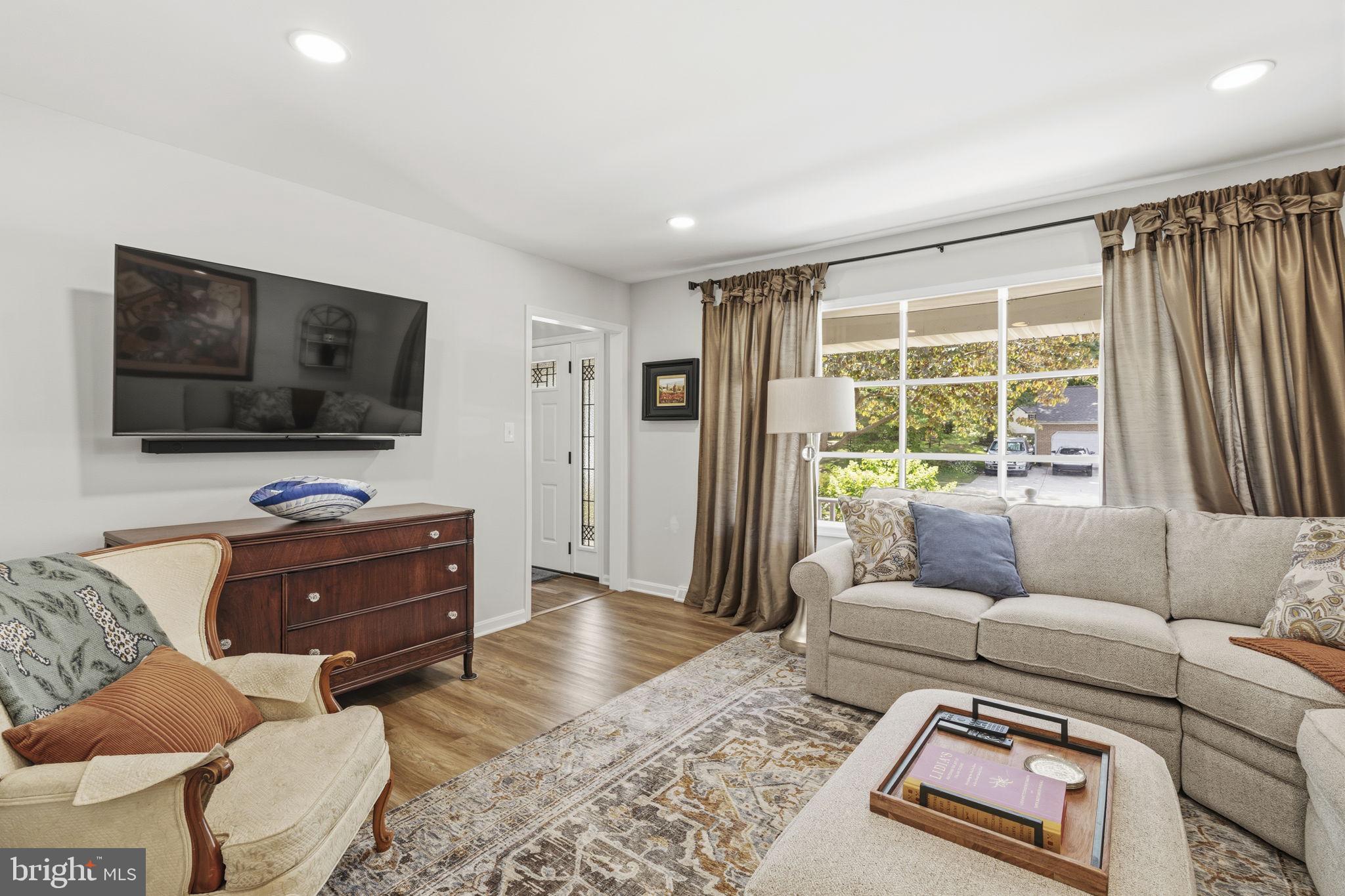 502 North Shamrock Road Bel Air, MD 21014 - Photo 7 of 46 Living room with a large bay window