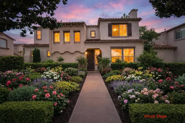 $1,688,888 | 425 South Monroe Street, San Jose, CA 95128