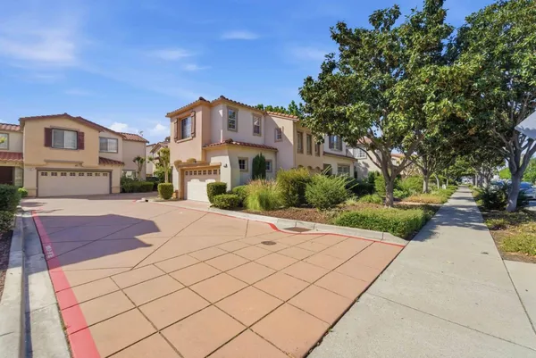 $1,688,888 | 425 South Monroe Street, San Jose, CA 95128