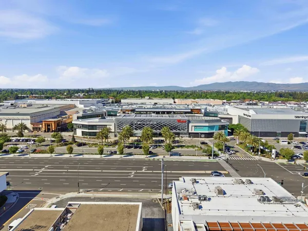 $1,688,888 | 425 South Monroe Street, San Jose, CA 95128