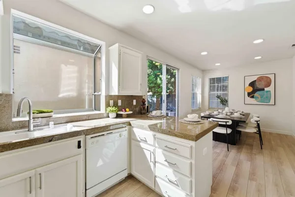 $1,688,888 | 425 South Monroe Street, San Jose, CA 95128