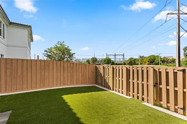 $615,000 | 4614 Northwest 120th Way, Unit 4614, Coral Springs, FL 33076