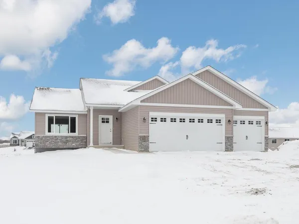 $429,900 | 440 Prairie View Drive, Cologne, MN 55322