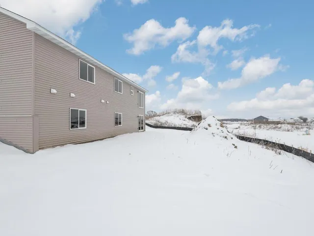 $429,900 | 440 Prairie View Drive, Cologne, MN 55322