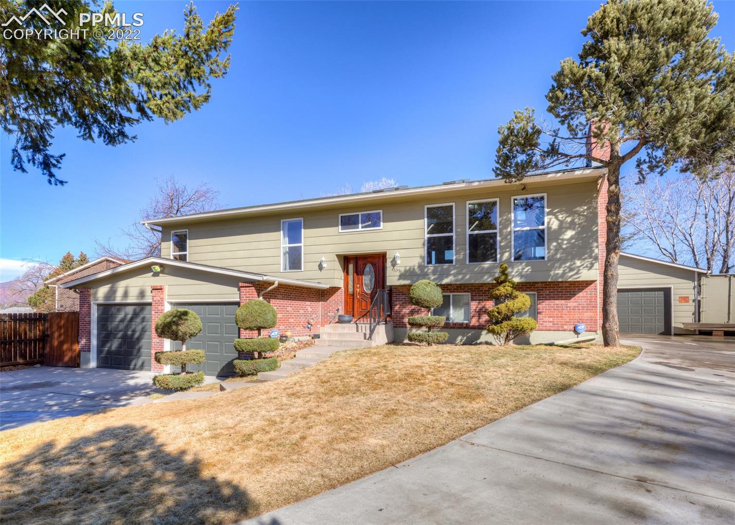 4635 Ranch Circle Colorado Springs, CO 80918 - Photo 1 of 38 Gallery Image 1