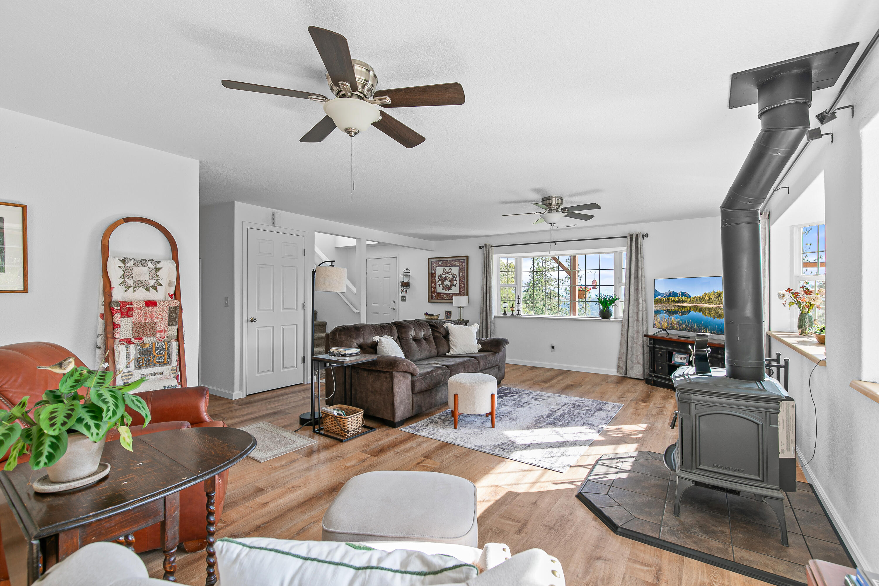 505 Wren Ridge Drive Eagle Point, OR 97524 - Photo 13 of 49 13