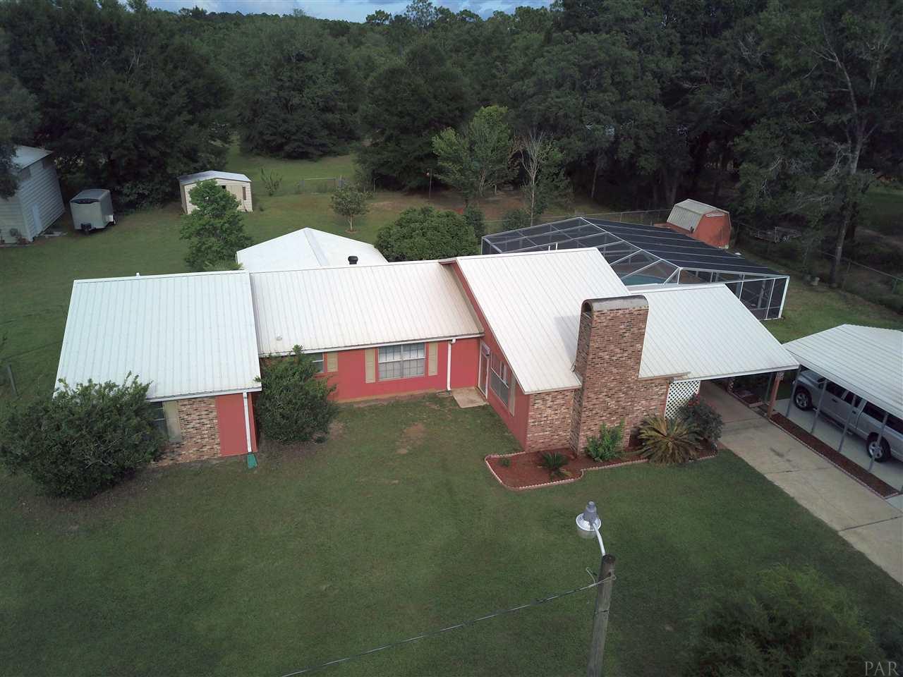 5080 Black Road Milton, FL 32583 - Photo 3 of 34 Gallery Image 3