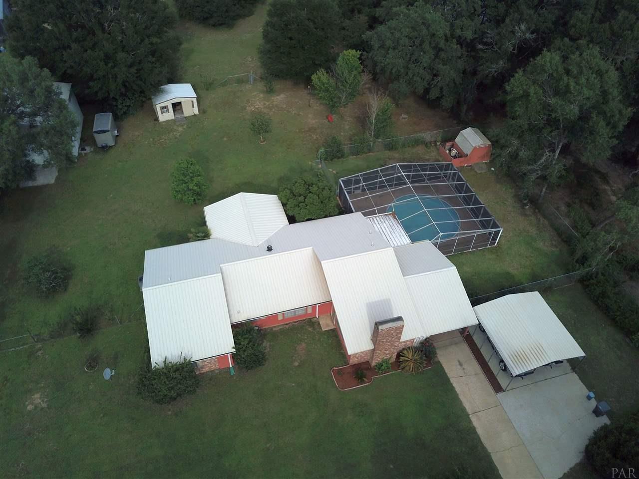 5080 Black Road Milton, FL 32583 - Photo 4 of 34 Gallery Image 4