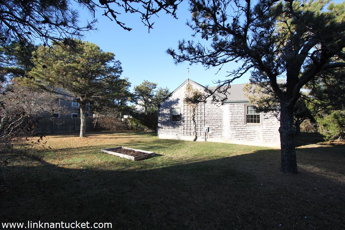 8 Pine Tree Road Nantucket, MA 02554 - Photo 21 of 21 Gallery Image 21