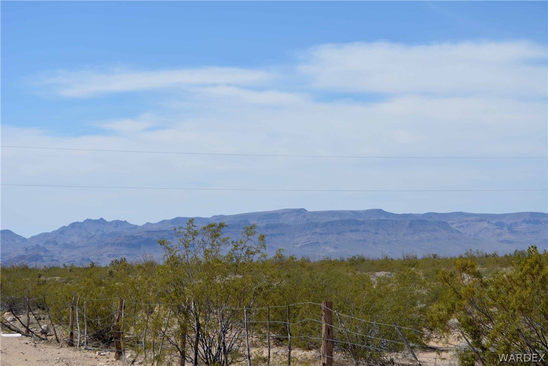 Lot 3398 Santa Fe Ranch Road Yucca, AZ 86438 - Photo 9 of 9 a view of city and mountain
