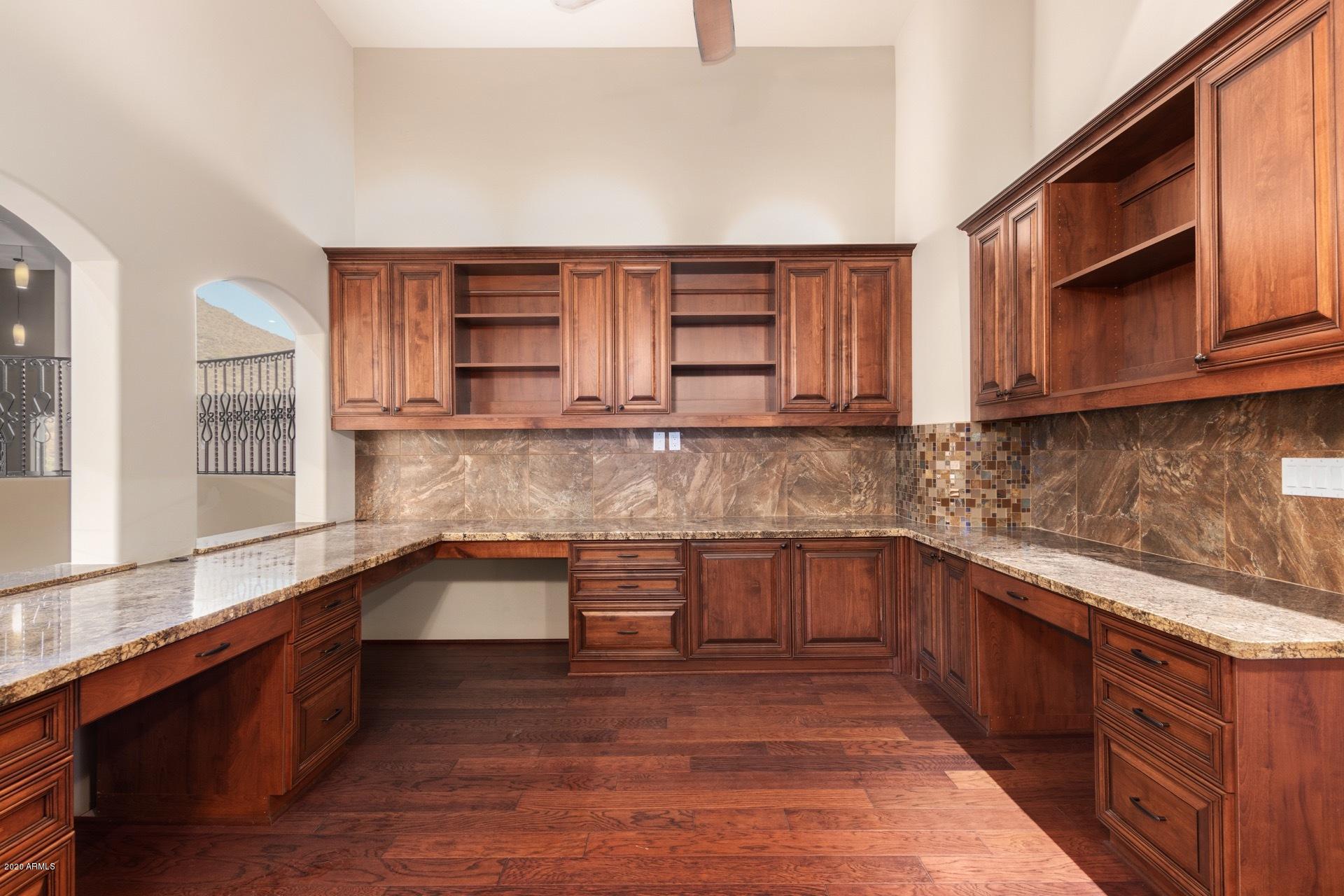 404 East Briles Road Phoenix, AZ 85085 - Photo 27 of 77 0017-Briles (17)