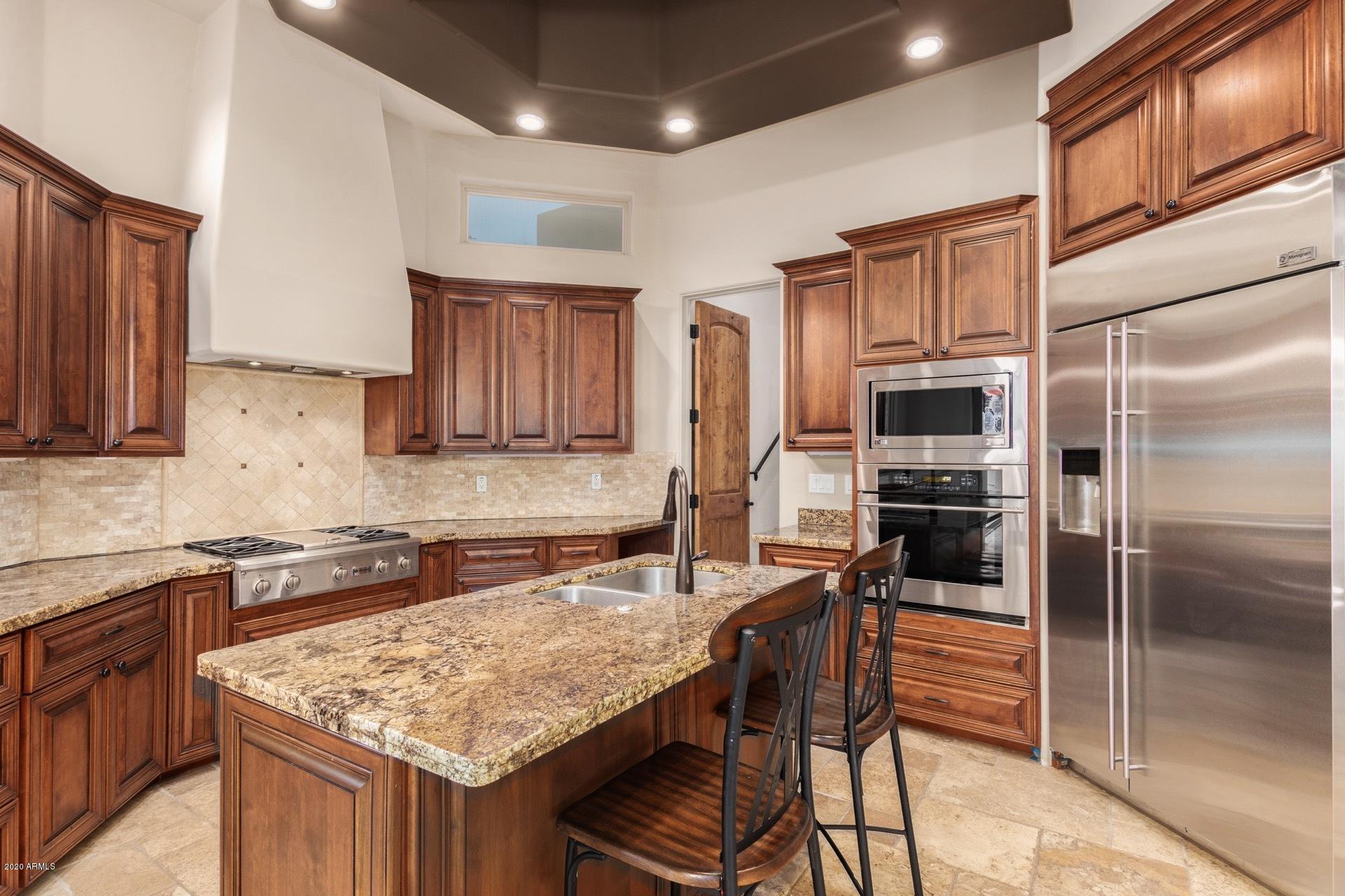 404 East Briles Road Phoenix, AZ 85085 - Photo 40 of 77 0029-Briles (29)