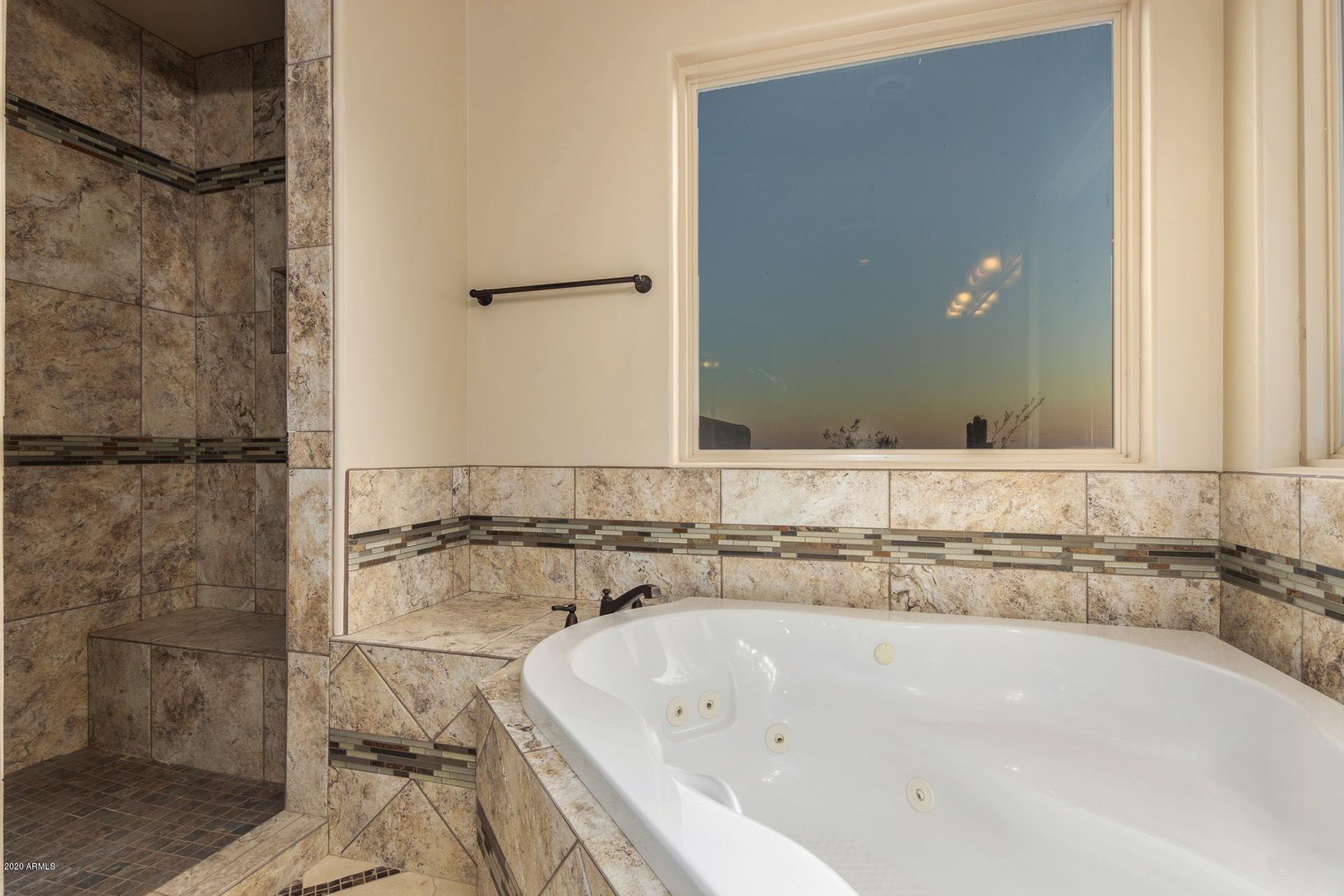 404 East Briles Road Phoenix, AZ 85085 - Photo 46 of 77 0034-Briles (34)