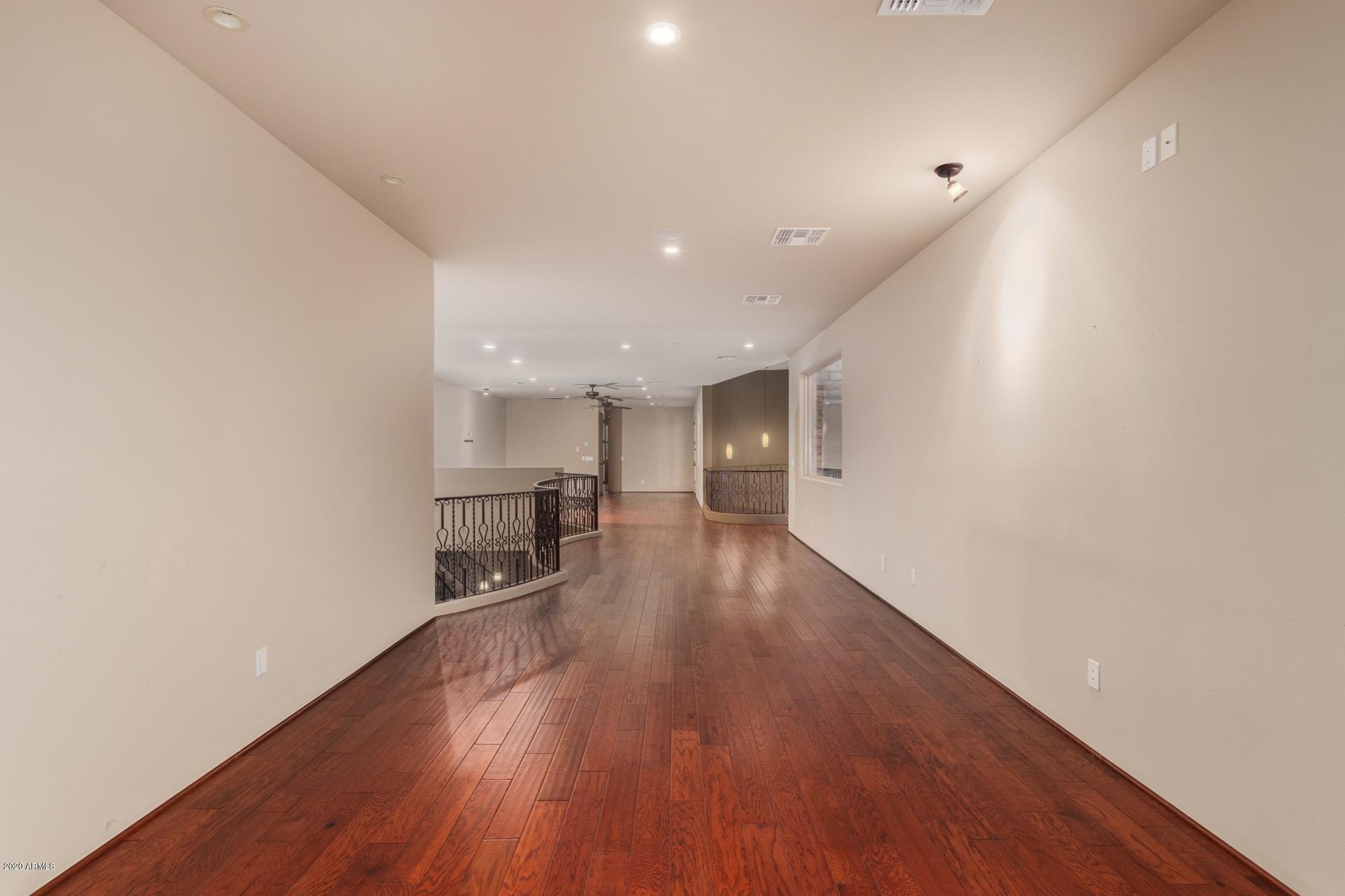 404 East Briles Road Phoenix, AZ 85085 - Photo 49 of 77 0037-Briles (37)