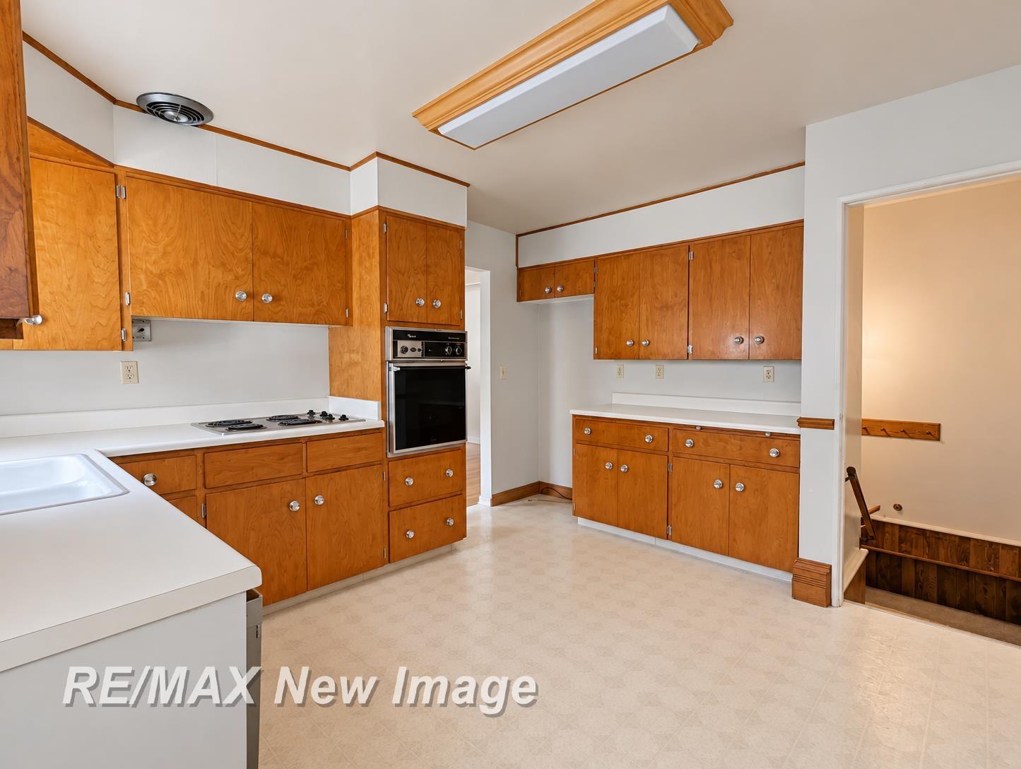 3890 Grotto Road Bridgeport, MI 48722 - Photo 10 of 40 Gallery Image 10